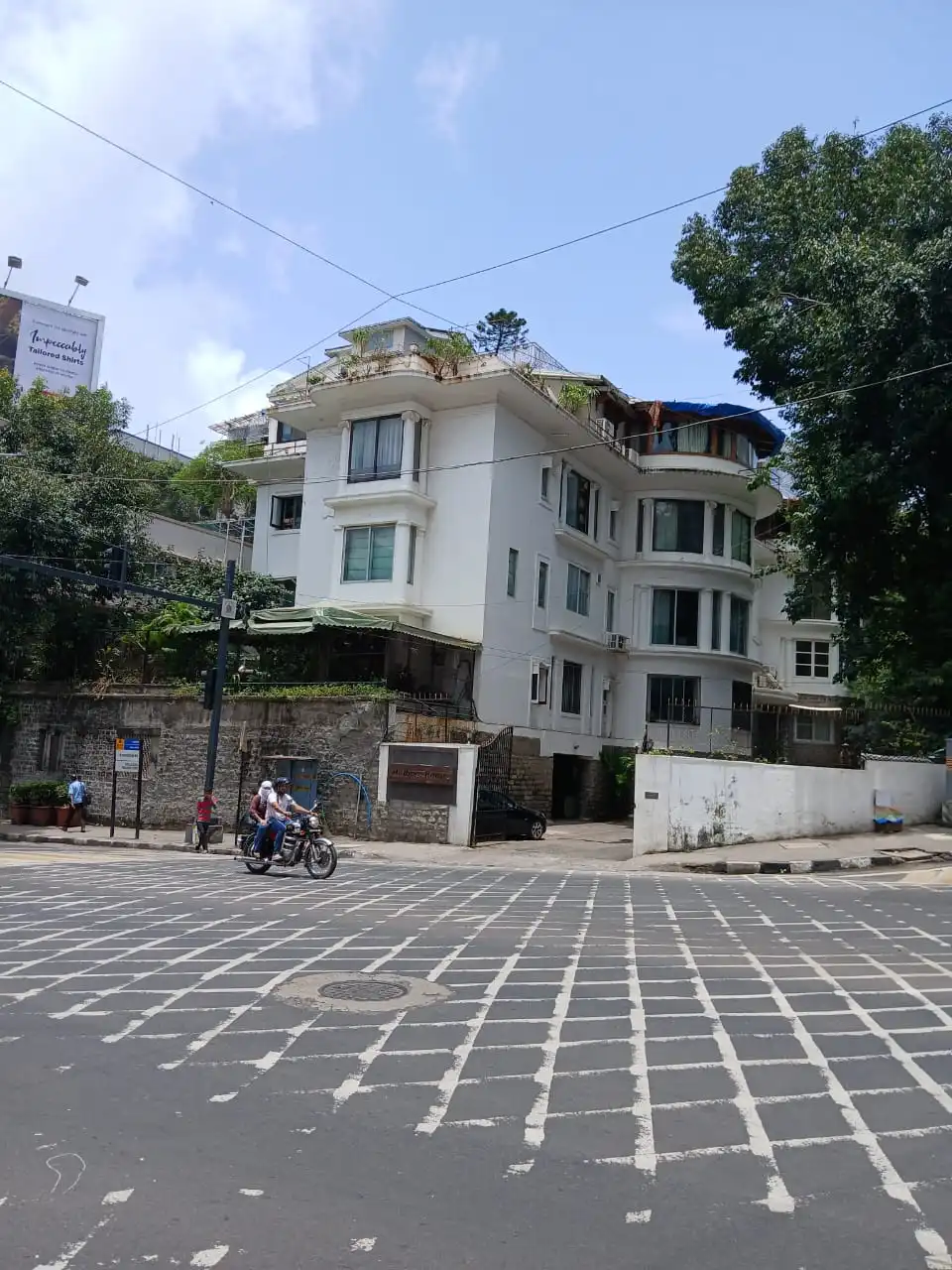 4bhk-marlboro-house-mumbai